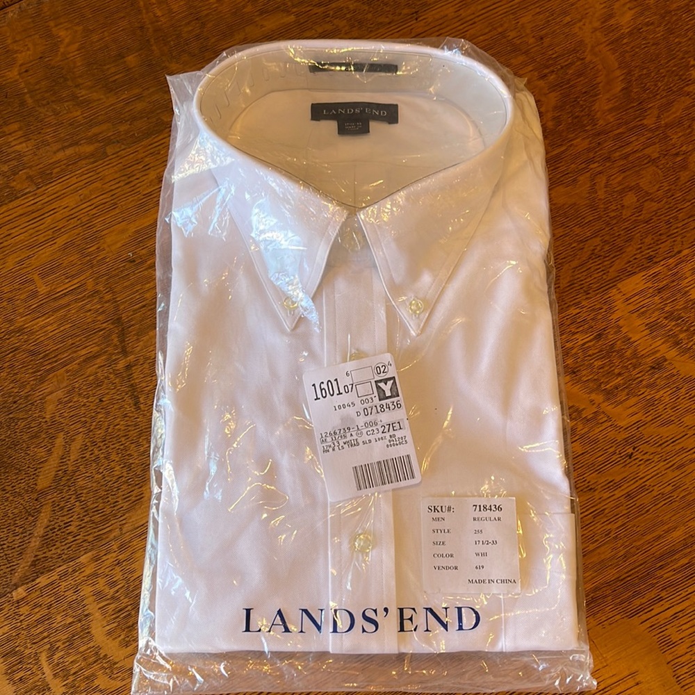Lands End NWT white Button Down Shirt -Regular -17.5 - 33